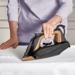 مكوى بخار اسود وذهبي زيلان - Image 2